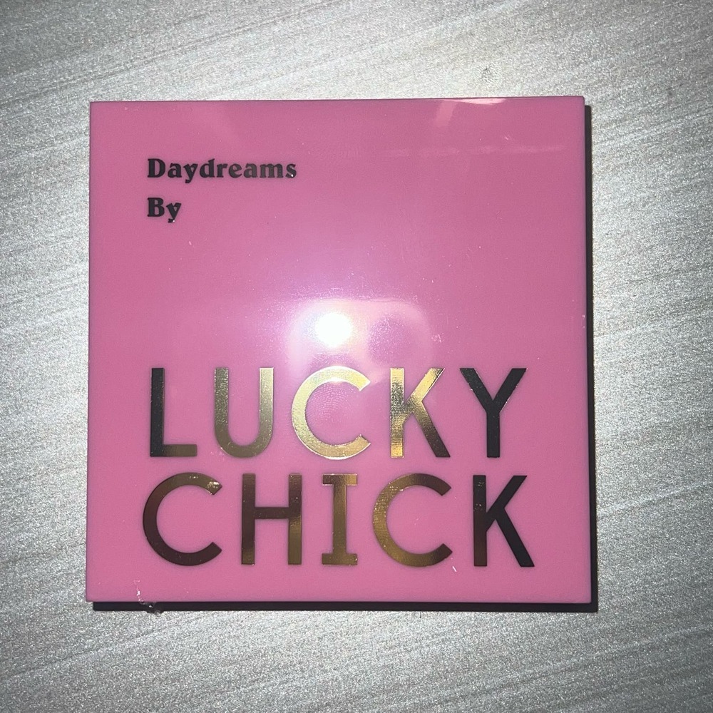 NIB Lucky Chick Daydreams Eyeshadow Palette - Picture 3 of 7